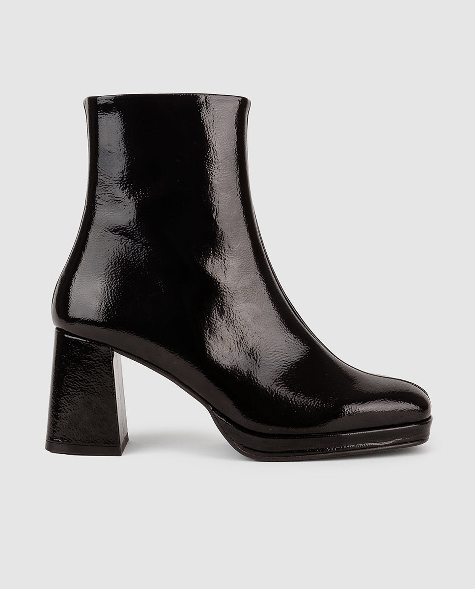 NÉLIDA heeled ankle boot