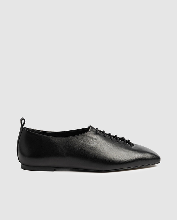 Zapato plano MINERVA
