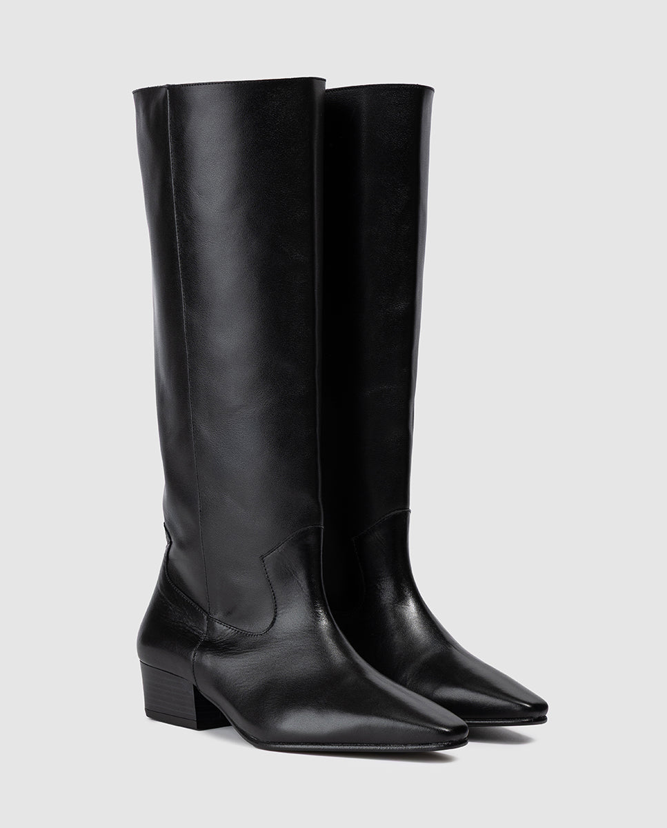 Bota de tacon NIKE